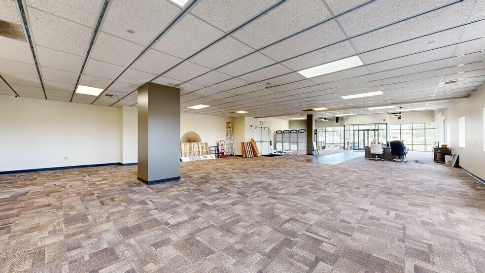 More Photos Of 2950 King Ave W, Billings General Retail For Lease