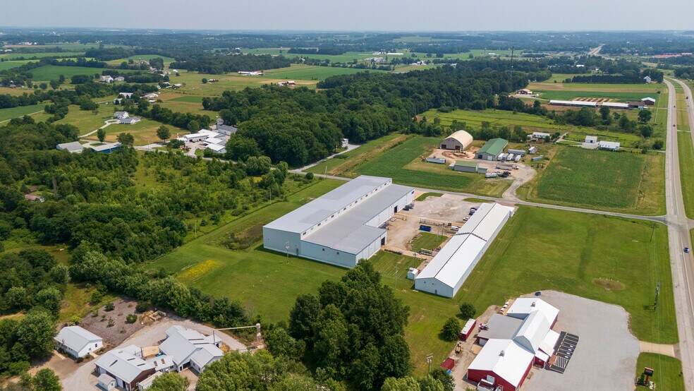 More Photos Of 95 N Swinehart Rd, Orrville Manufacturing For Sale