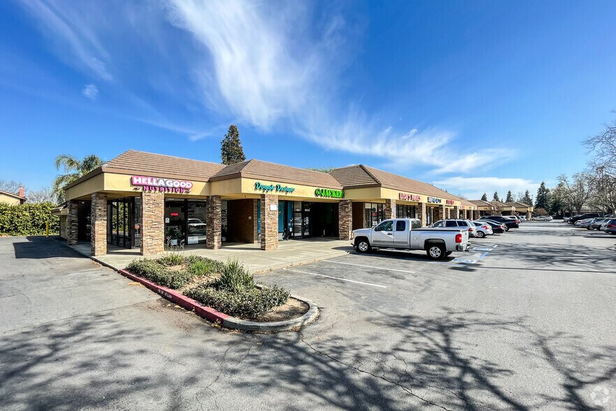 More Photos Of 951-991 Alamo Dr, Vacaville General Retail For Sale