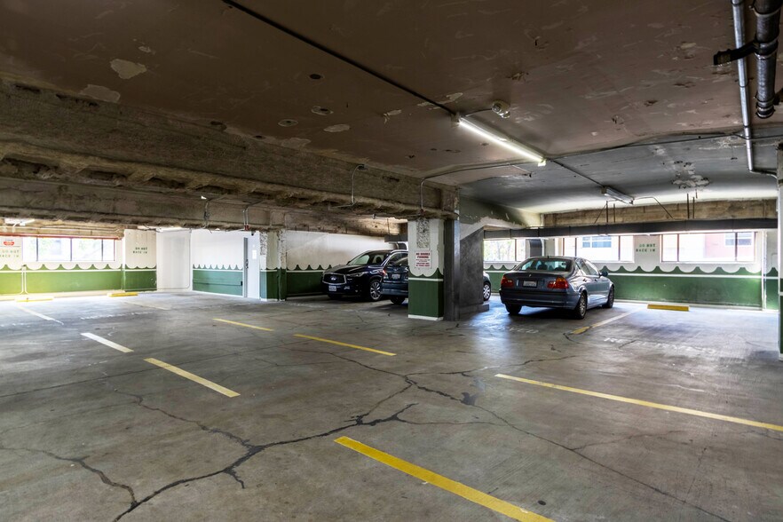 More Photos Of 2001 Van Ness Ave, San Francisco Office For Lease