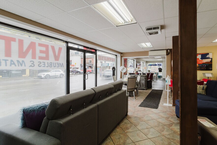 More Photos Of 1805-1807 Rue Beaubien E, Montréal Storefront For Sale