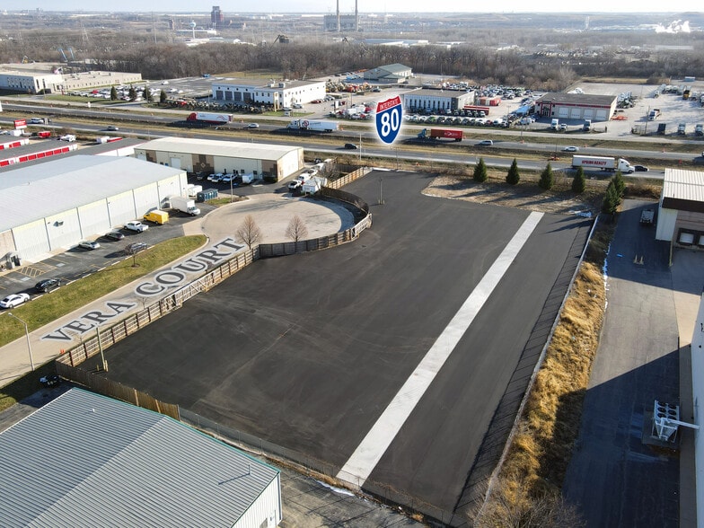 More Photos Of 523 Vera Ct, Joliet Industrial For Lease