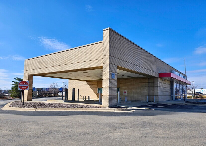 More Photos Of 899 N Randall Rd, Batavia Medical For Lease
