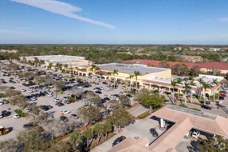 More Photos Of 26831-26841 S Tamiami Trl, Bonita Springs General Retail For Lease