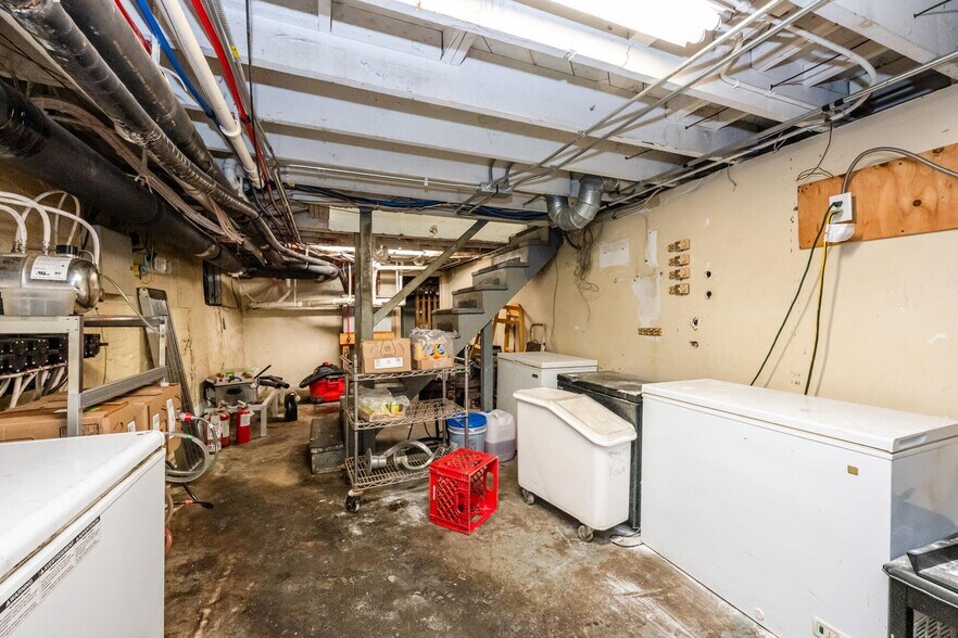 More Photos Of 16409 Red Arrow Hwy, Union Pier General Retail For Sale