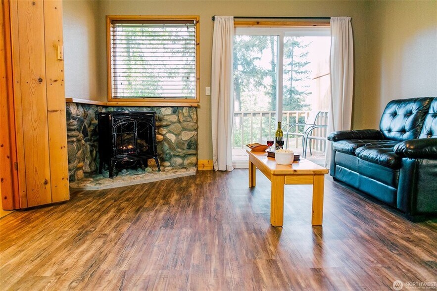 More Photos Of 19668 Highway 207, Leavenworth Hospitality For Sale