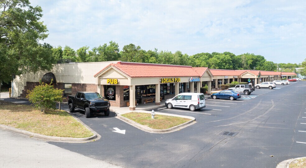 More Photos Of 1580 Wells Rd, Orange Park Unknown For Sale