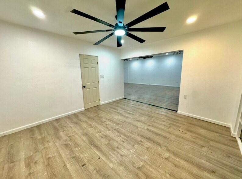 More Photos Of 908 N Towne Ave, Pomona Storefront Retail Residential For Lease