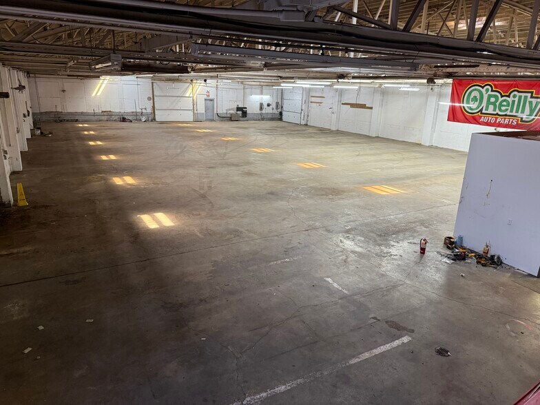 More Photos Of 3740 E 5th Ave, Columbus Warehouse For Lease