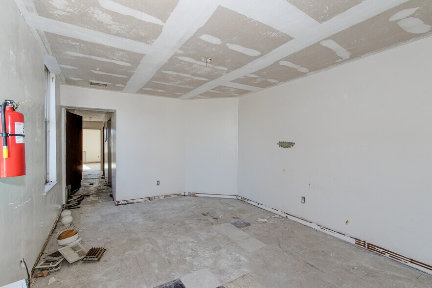 More Photos Of 1901-1939 Broad St, Augusta Apartments For Sale