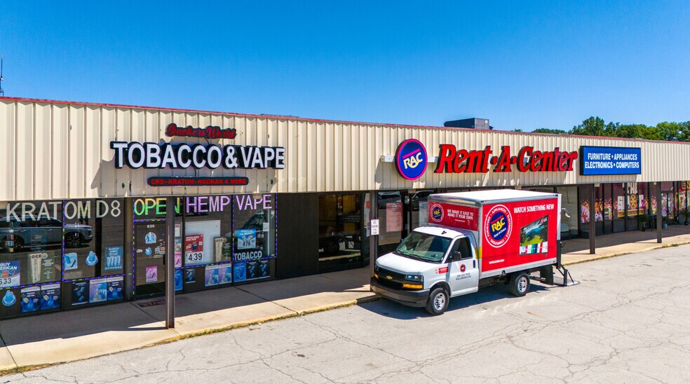 More Photos Of 520-560 Plaza Dr, Fostoria Unknown For Lease