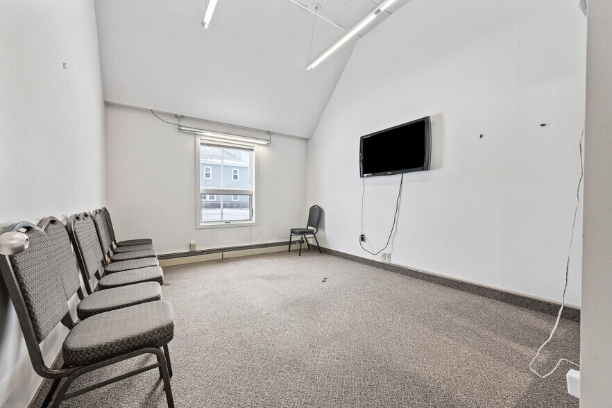 More Photos Of 177 Main St, Gorham Bank For Sale