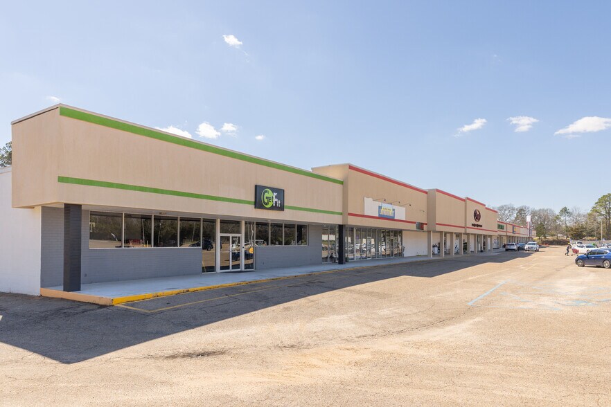 More Photos Of 11510 Columbia St, Blakely Storefront For Sale