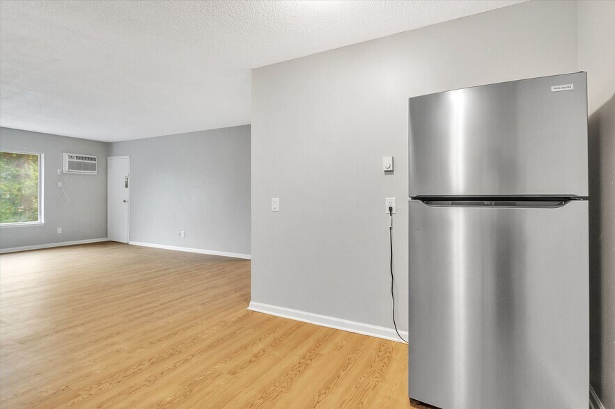 More Photos Of 814-816 W Walnut St, Kalamazoo Apartments For Sale