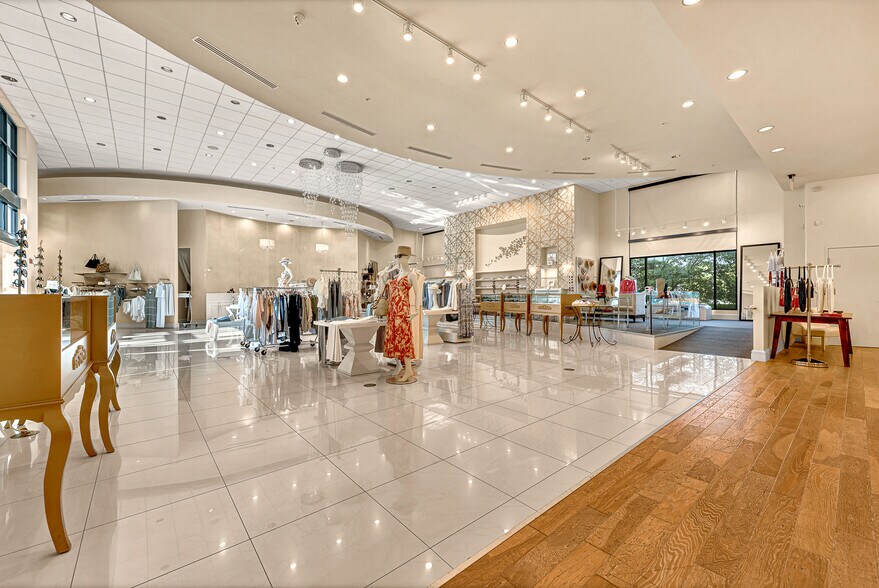 More Photos Of 1350 E Joyce Blvd, Fayetteville Freestanding For Sale