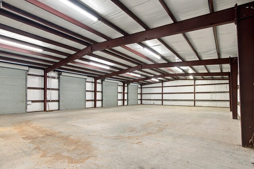 More Photos Of 512 Hartman Rd, Victoria Warehouse For Sale