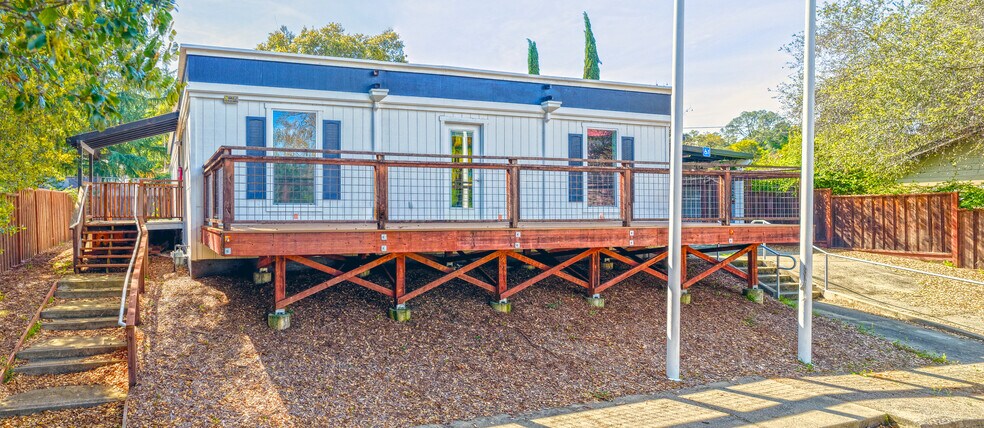 More Photos Of 21249 Geyserville Ave, Geyserville Storefront Retail Residential For Sale