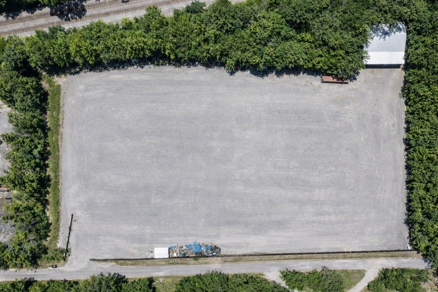 More Photos Of 905 Nelson Rd, Guthrie Land For Lease