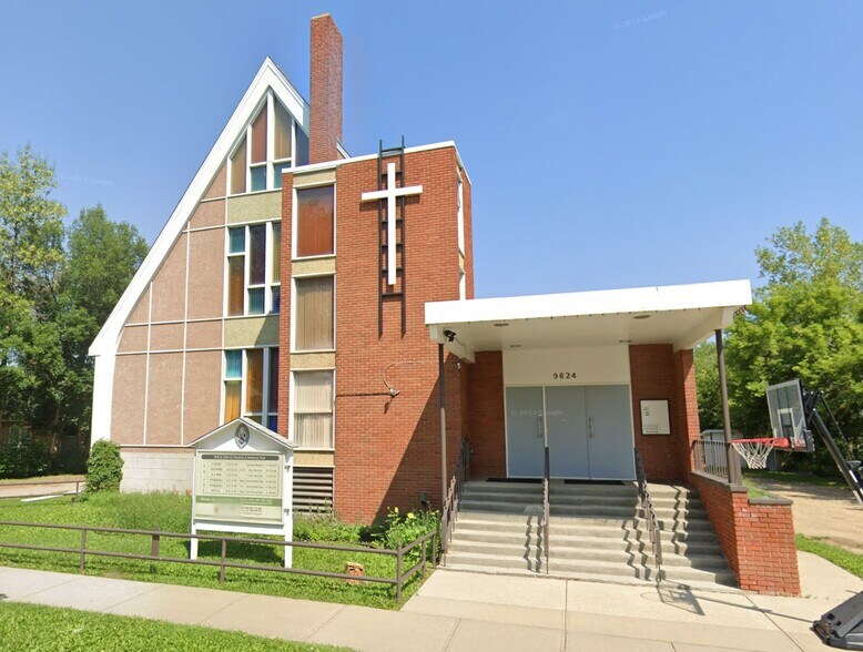More Photos Of 9624 74 Av NW, Edmonton Religious Facility For Sale