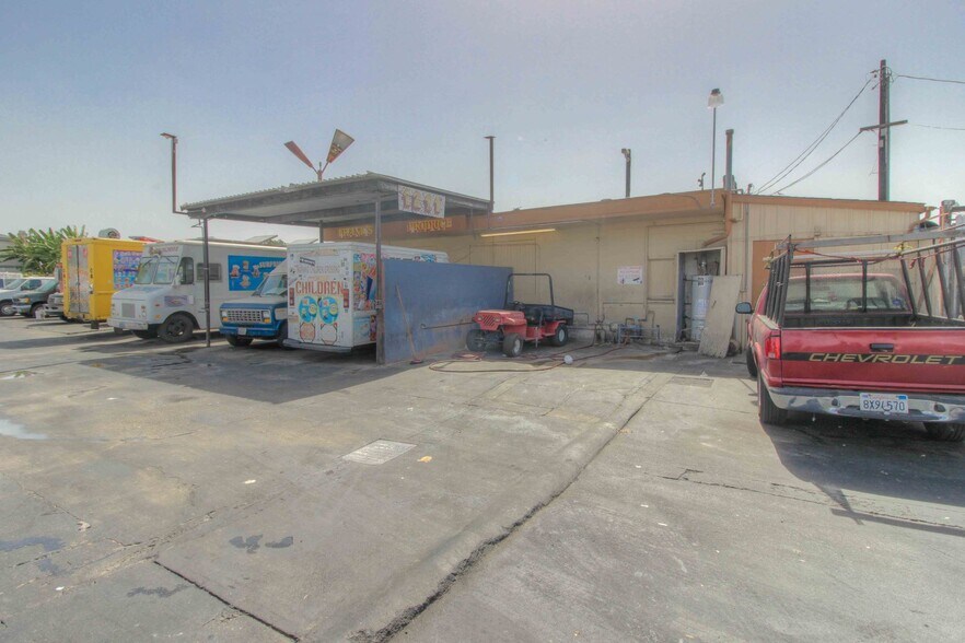 More Photos Of 1209-1211 N Harbor Blvd, Santa Ana Auto Repair For Sale