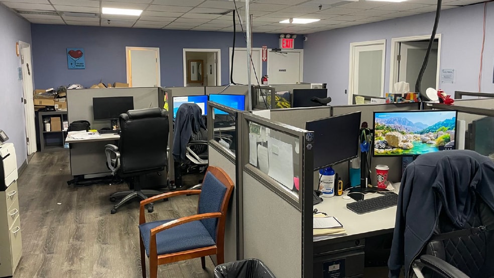 More Photos Of 756 Rockaway Pky, Brooklyn Warehouse For Lease