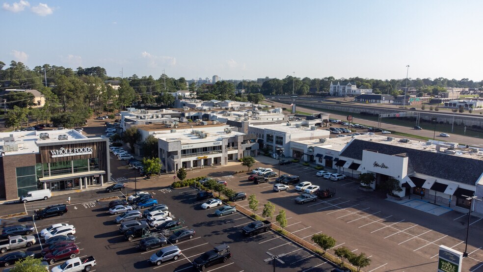 More Photos Of 4680 I-55 N Frontage Rd, Jackson Freestanding For Lease