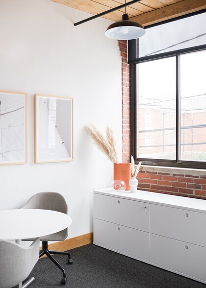 More Photos Of 44 Merrimac St, Newburyport Office For Lease