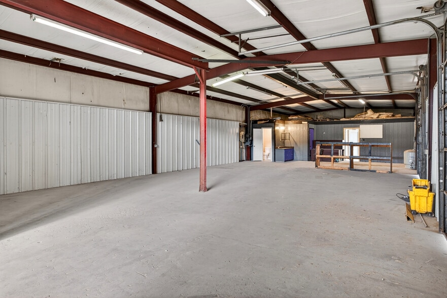 More Photos Of 2716 Judy Ave, Odessa Warehouse For Sale