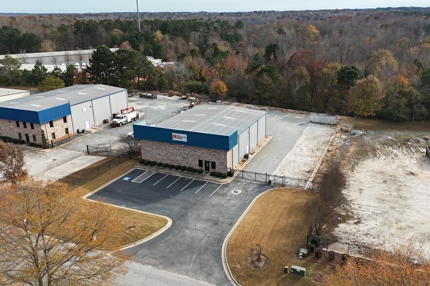 Primary Photo Of 1680 Meredith Park Dr, McDonough Warehouse For Lease