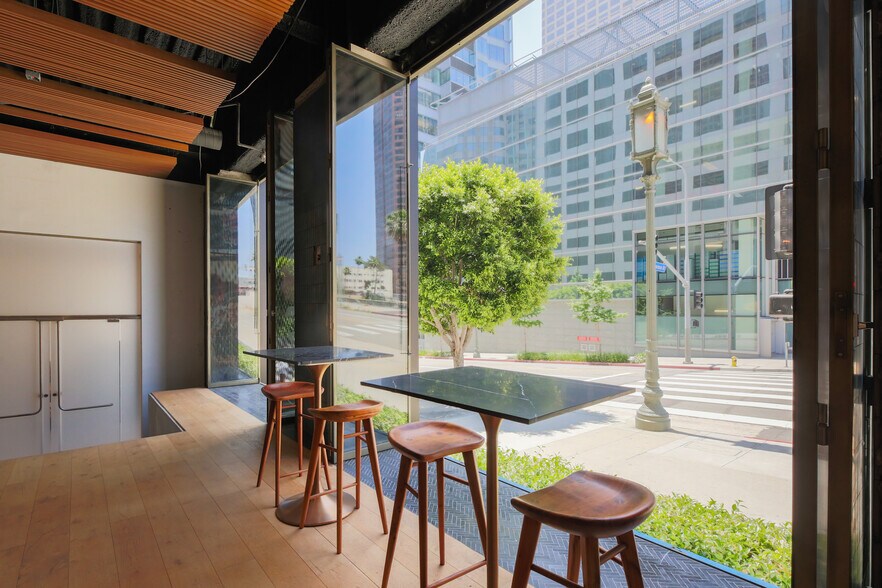 More Photos Of 915 Wilshire Blvd, Los Angeles Office For Lease