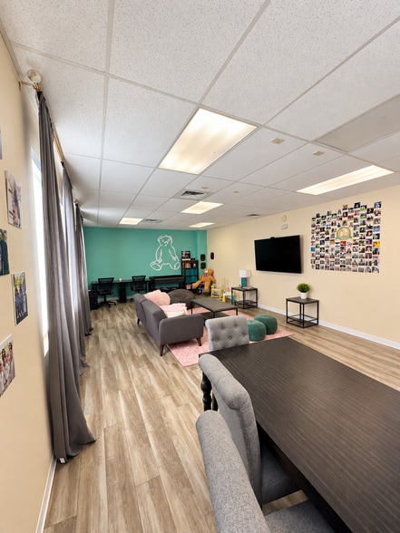 More Photos Of 2230 S Fraser St, Aurora Medical For Sale