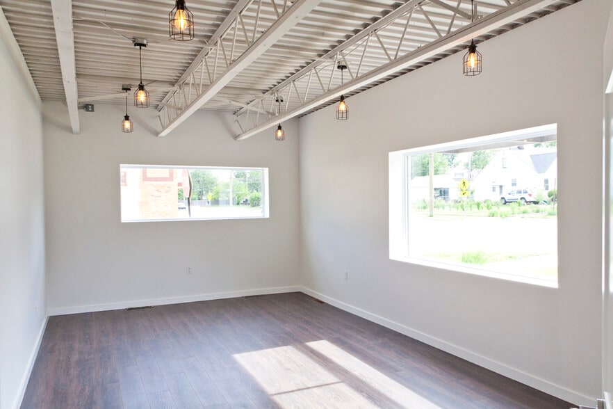 More Photos Of 800 Hilton Rd, Ferndale Loft Creative Space For Lease