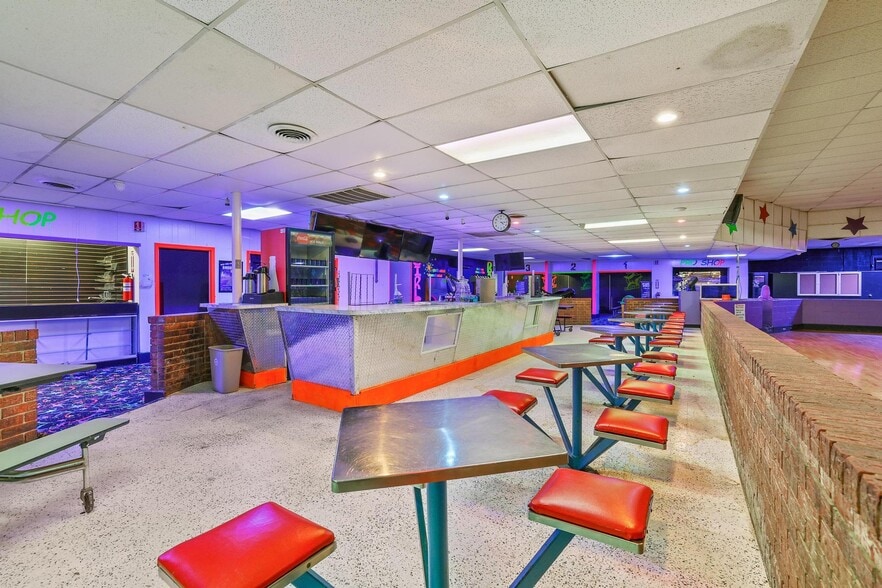 More Photos Of 3100 Versaille Dr, Sherman Skating Rink For Sale