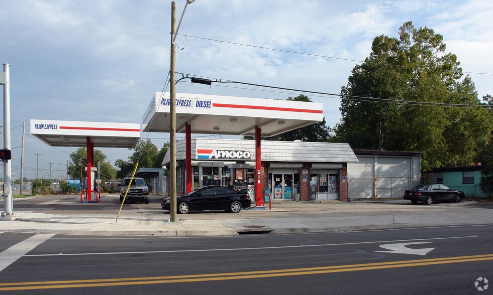 More Photos Of 3157 W 5th St, Jacksonville Convenience Store For Sale