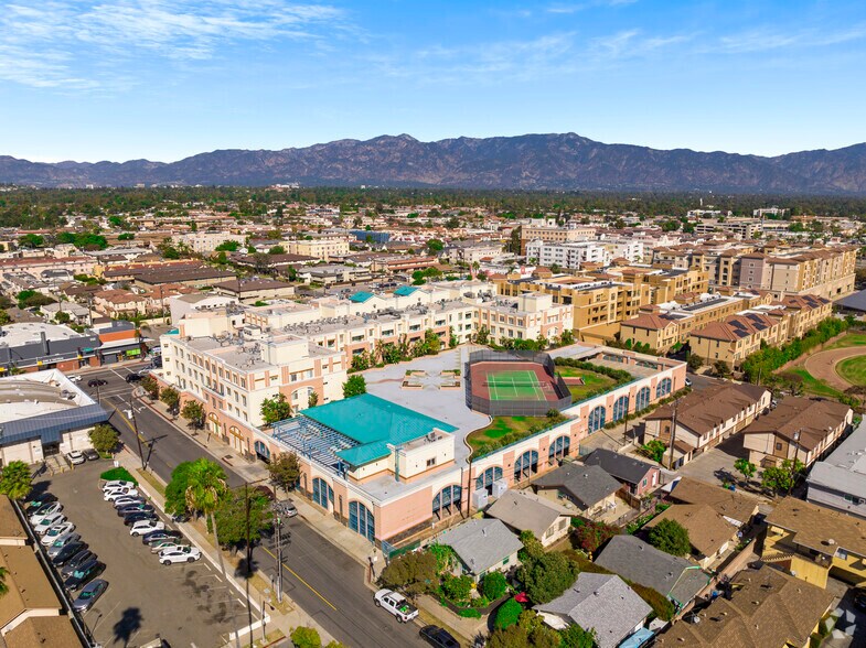 More Photos Of 500-580 W Main St, Alhambra Apartments For Lease