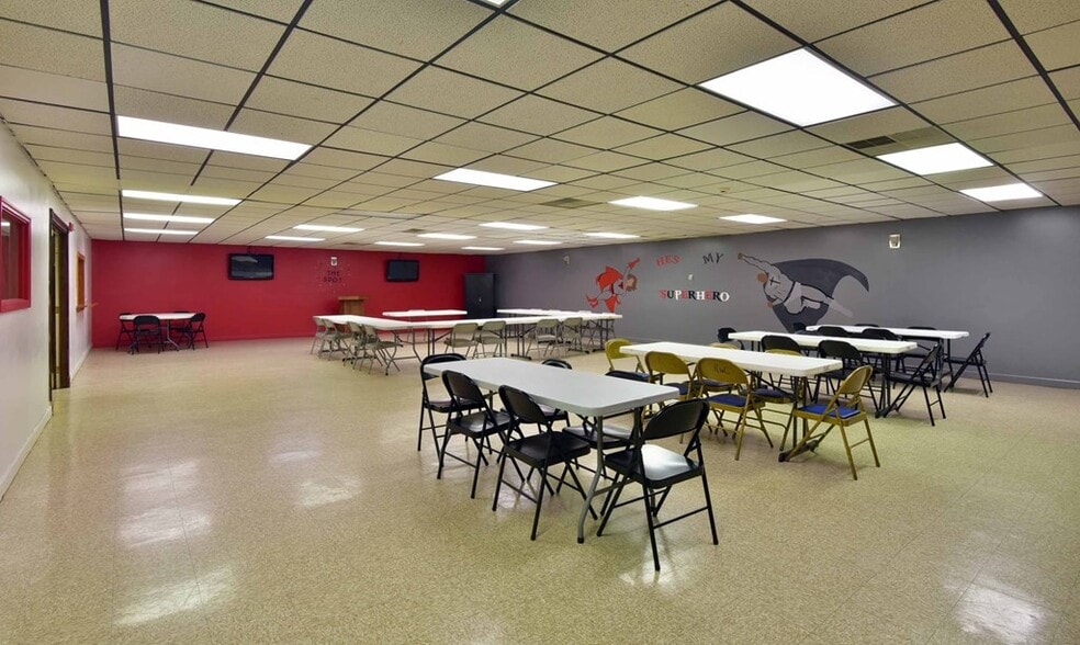 More Photos Of 610 W Oglethorpe Blvd, Albany Religious Facility For Sale