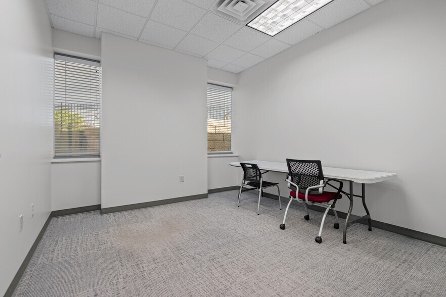 More Photos Of 1365 W Business Park Dr, Orem Office For Lease