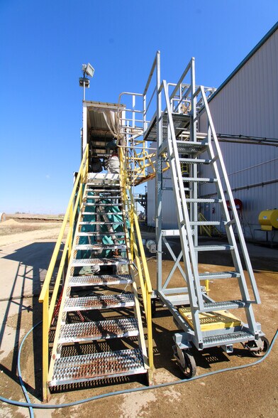 More Photos Of 5640 44th Ave S, Clinton Industrial For Sale