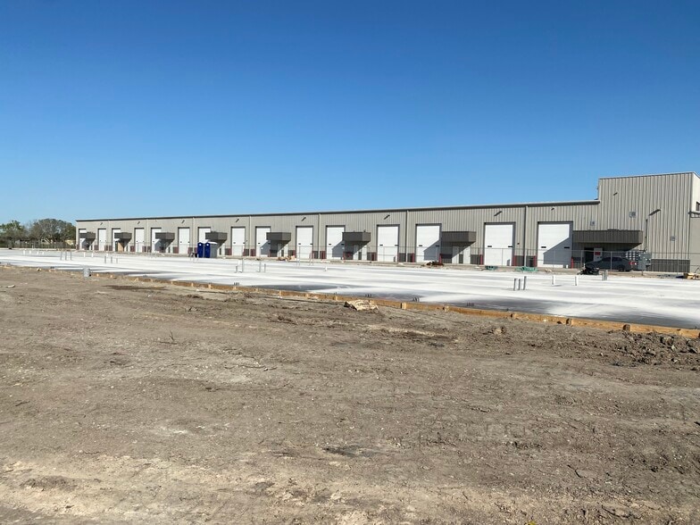 More Photos Of 4650 Fm 2351 Rd, Friendswood Self Storage For Sale