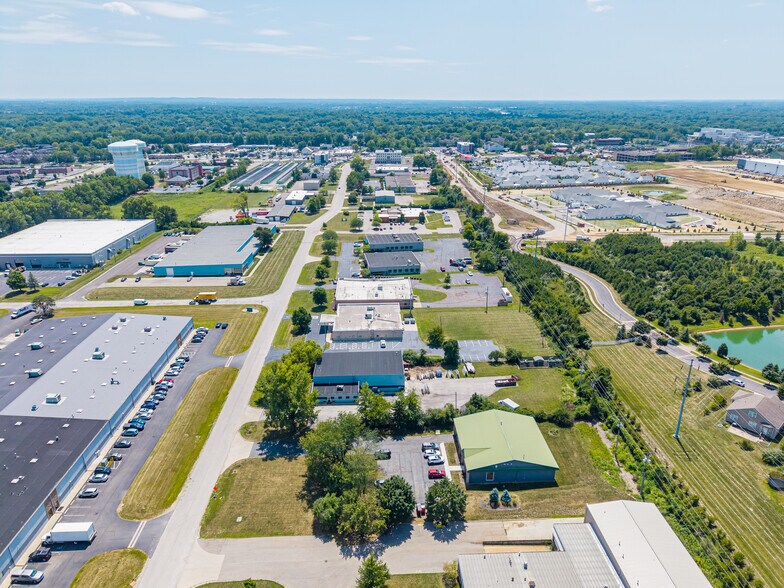 More Photos Of 275 Outerbelt St, Columbus Office For Sale