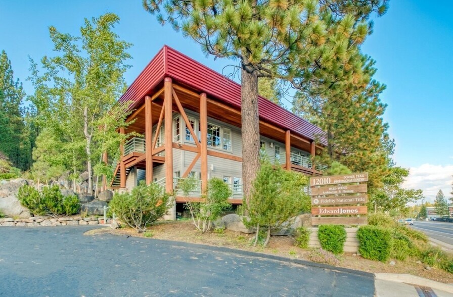 More Photos Of 12010 Donner Pass Rd, Truckee Office For Sale