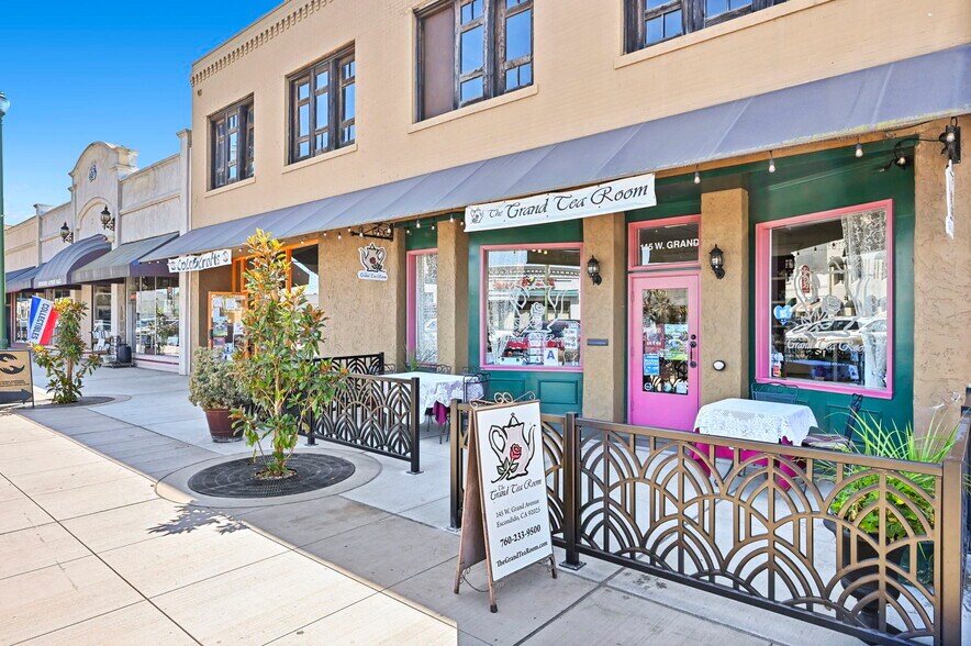 More Photos Of 143-145 W Grand Ave, Escondido Storefront Retail Residential For Sale