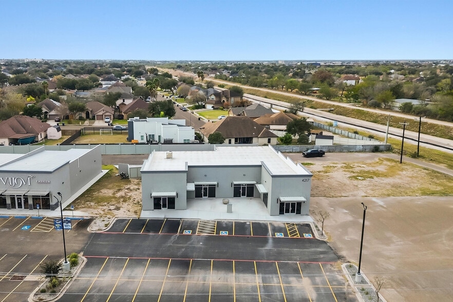 More Photos Of 4217 Pecan Blvd, McAllen General Retail For Lease
