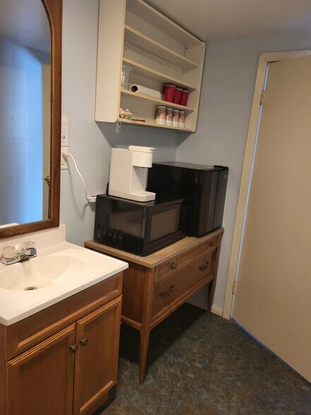 More Photos Of 820 Colebrook Rd, Errol Hotel For Sale