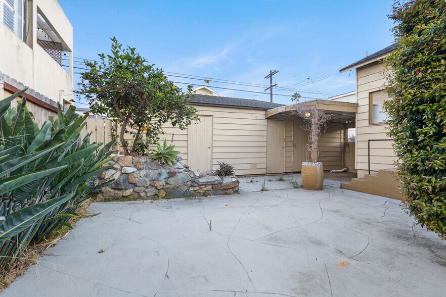 More Photos Of 1519 Missouri St, San Diego Apartments For Sale