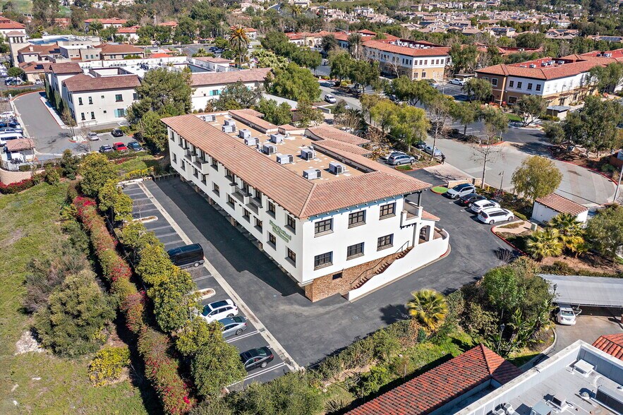 More Photos Of 31601 Avenida Los Cerritos Rd, San Juan Capistrano Office For Lease