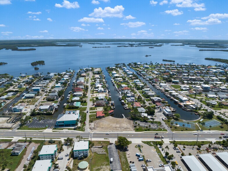 More Photos Of 6555 Estero Blvd, Fort Myers Land For Sale