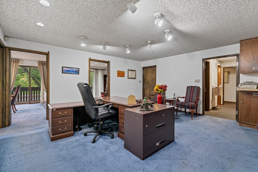 More Photos Of 600 McKnight Park Dr, Pittsburgh Office For Lease