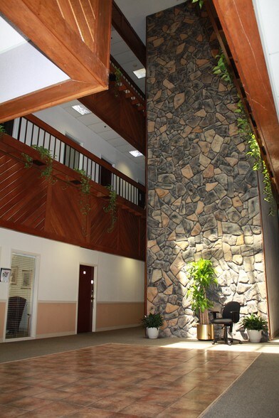 More Photos Of 4319 Covington Hwy, Decatur Medical For Lease