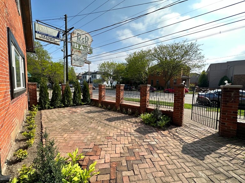 More Photos Of , Columbus Unknown For Sale